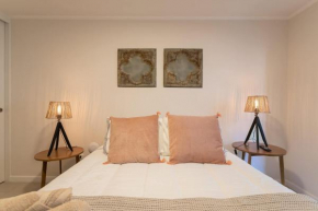 Studio in the heart of Santiago Santa Lucia Metro